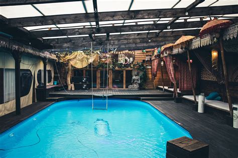 This inside look explains the immersive experience at kitkat club new york 5