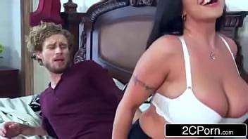 Milf Sheridan Love Sucks Cock XNXX