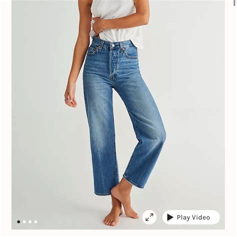 Levis Rib Cage Straight Gem