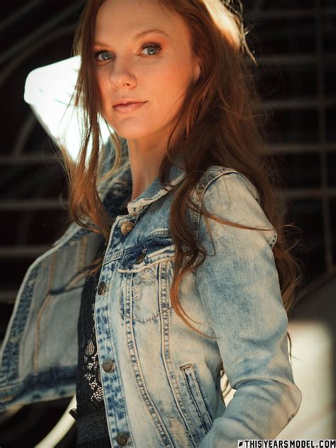 Hard Rock Babe Sydney Pulls Her Tight Panties 15 Photos