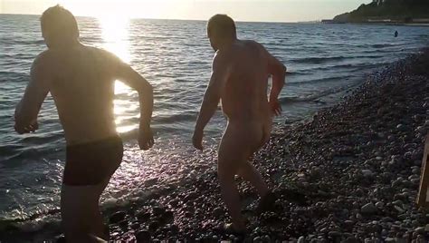 Naked Russian Man Takes A Cold Swim ThisVid