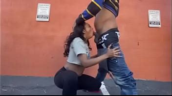 Cali Caliente Chupando Polla En El Tr Fico Xvideos