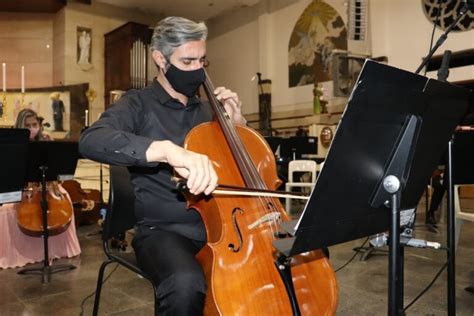 Octeto De Cordas Da Orquestra Sinf Nica De Goi Nia Se Apresenta Nesta