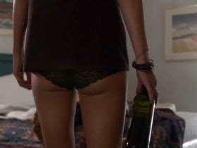 Nude Video Celebs Lauren Glazier Sexy Going Back 2010