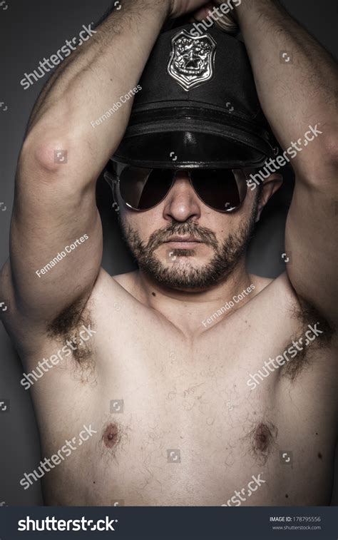 Naked Good Looking Policeman Sexy Police Stock Photo 178795556 Shutterstock