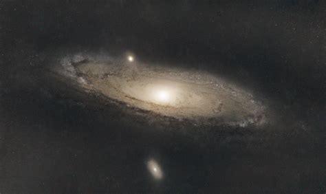 Scientists debate how far is Andromeda using the latest telescope 6