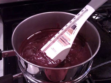 Темперирование шоколада: секреты и хитрости — Статьи - coffee-mir.ru