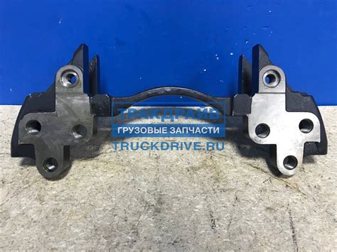 Скоба суппорта дискового тормоза Ивеко Стралис 20232 TTT купить недорого