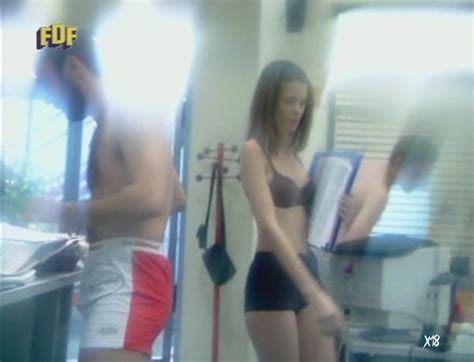 Naked Elena Ballesteros In Periodistas