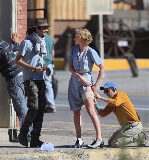 Margot Robbie Sexy - The Fappening Leaked Photos