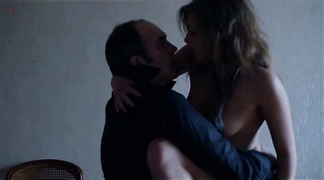 Nude Video Celebs Lizzie Brochere Nude Christine Armanger Nude Do Me Love 2011