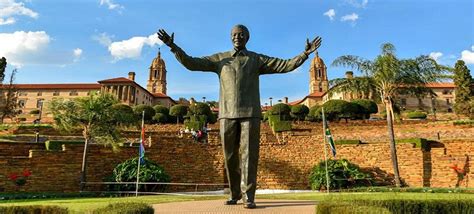 Cheap Car Hire at Johannesburg, Lanseria Airport | CarJet