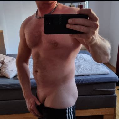 Niemiecka szefowa milf w seksownej bieliźnie uwieść nastoletniego pracownika do odbytu xHamster