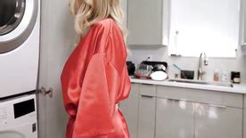 Xvideos Blog Levando Rola Enquanto Lava Roupas No Pelo Cnn Amador