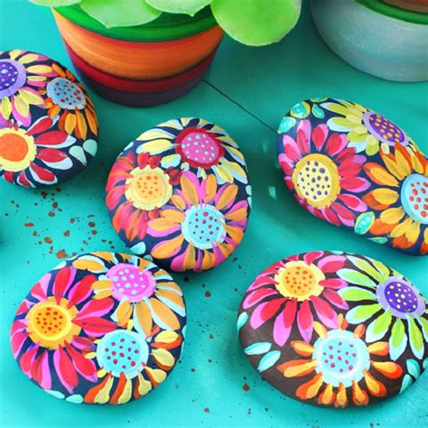 Роспись на камнях