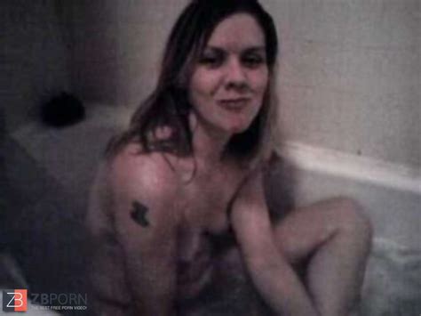 Scandalous Tarts ZB Porn