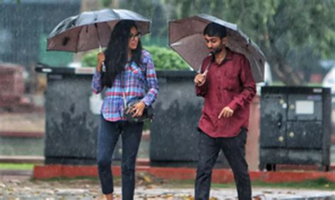 Imd Predicts Light Rainfall In Delhi Ncr Today Min Temp To Drop By 2 3