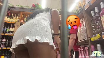 Comi uma casada no depósito do mercado XVIDEOS