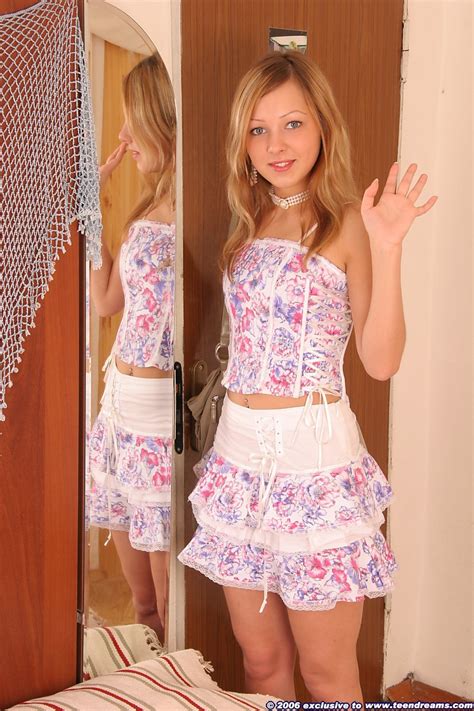 Spreading Her Sweet Shaven Pussy Porn Pictures XXX Photos Sex Images PICTOA