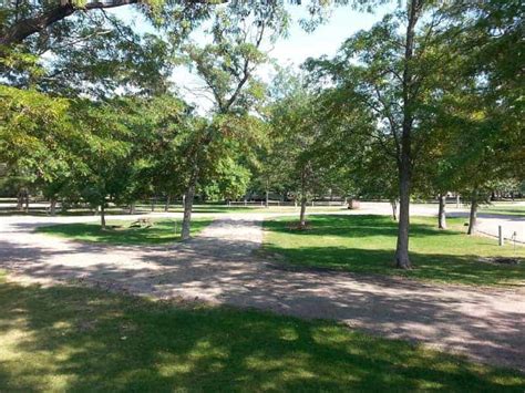 American Creek Campground In Chamberlain South Dakota Sd