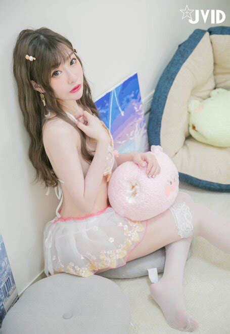 Rina Naked Goddess 璃奈酱 Rina Naked Goddess 54 Porn Pic