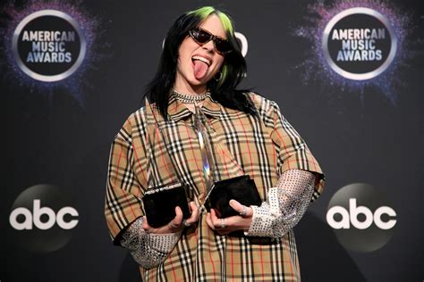 Billie Eilish Drops New "Bond" Theme Song "No Time To Die"