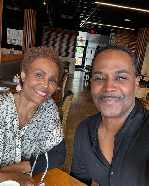 Dr. Charles Boyd (@drcharlesboyd) • Instagram photos and videos