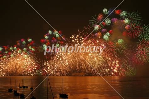 琵琶湖花火大会 写真素材 [ 3953078 ] - フォトライブラリー photolibrary