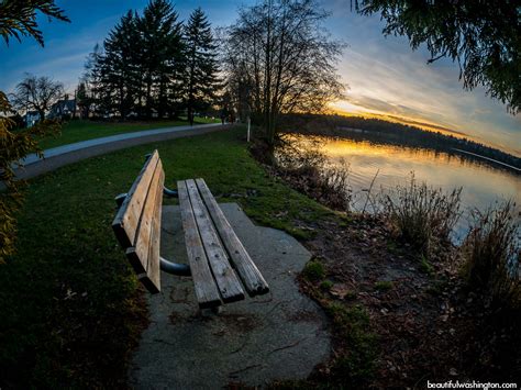 Bus Routes and Directions to Green Lake Park & Ride in Seattle 23