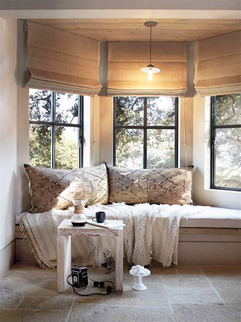 21 Window Seating ideas in 2022 | window seat, seating, window seat design