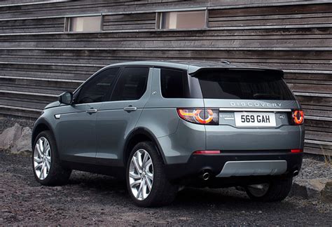 Afmetingen Land Rover Discovery Sport D Si Kw Se D Urban Ser