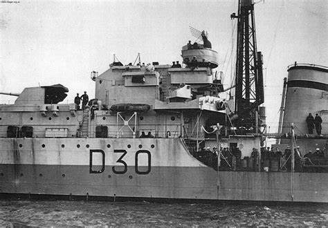 D30midshipscloseupfull Hms Wager