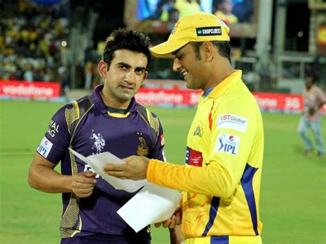 Gautam Gambhir Played With The Ego Of MS Dhoni Irfan Pathan