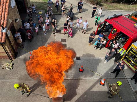 Apply for a support staff role | Essex County Fire and Rescue Service