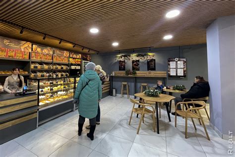 Cходили в Первый национальный торговый дом и посмотрели, что там ...