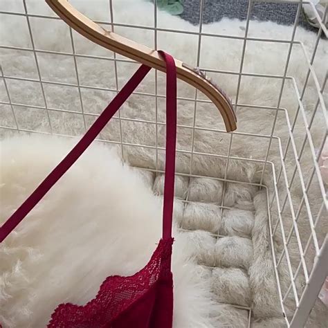 Wholesale Hot Girls Night Dress Thongs Set Luxury Large Size Backless Sleepwear Sexy Lingerie