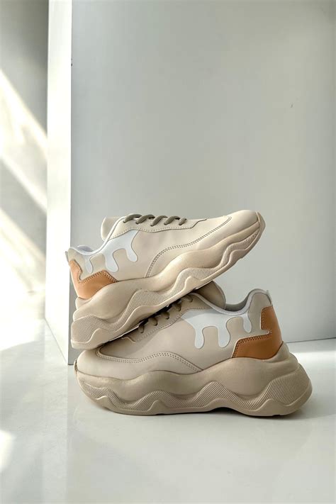 Kad N Spor Ayakkab Bej Nude