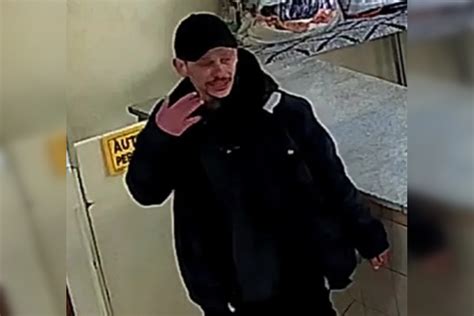 Boston Police Seek Publics Aid To Identify Suspect In Dorchester