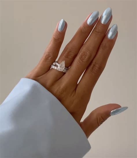 Top Nude Chrome Nails Embrace Elegance Modern Nail Trends Divagaze