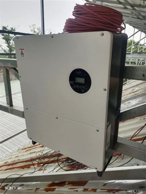 Китай Индивидуальный гибридный солнечный инвертор Mppt 48 В 3 кВт ...