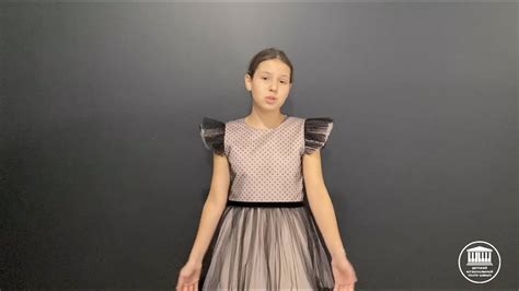 Льюис Кэролл «Алиса в стране чудес». Отрывок читает Рогова Мария. - YouTube