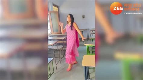 Watch Breaking News Viral Desi Hot Girl Dance Sasre Ki Pani See Dhansu Dance Indian Girl