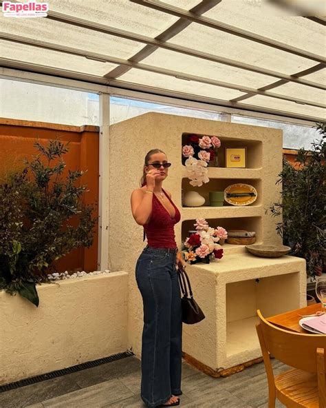 Lauramjj Nude Leaks Fapellas