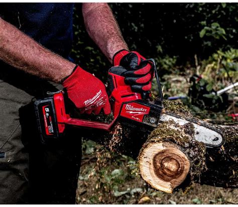 Aku Et Zov Pro Ez Vac Pila Milwaukee M Fhs Fuel Hatchet