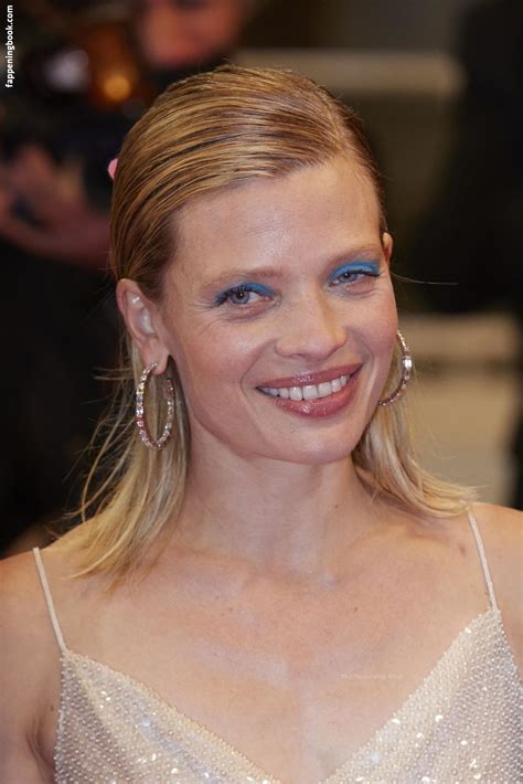 Mélanie Thierry Nude OnlyFans Leaks Fappening FappeningBook
