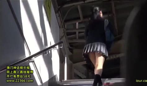 Asian Bus Hot Sex Who Is She