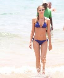 Paige Butcher Bikini In Maui MQ Phun Org Forum