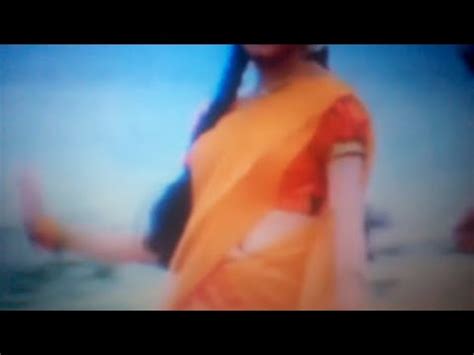 Saranya Mohan Hot Rare Navel Show Trending Viral YouTube