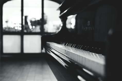 White Piano Wallpapers - Top Free White Piano Backgrounds - WallpaperAccess