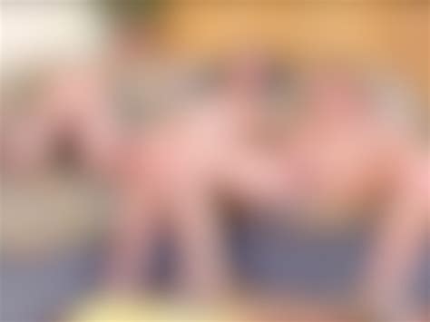 Two Girls One Dildo Vidéos Porno Gratuites YouPorn